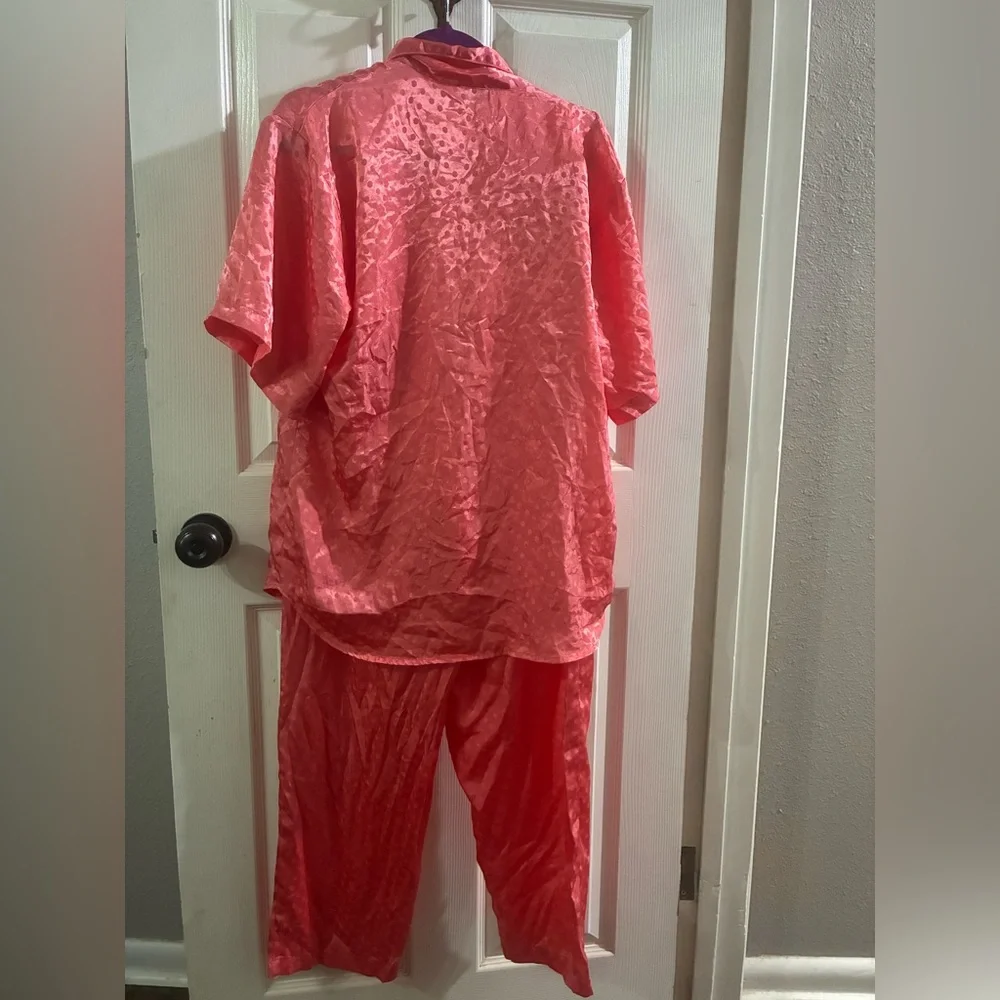 Women's Large Pink Button Up Pajama Set